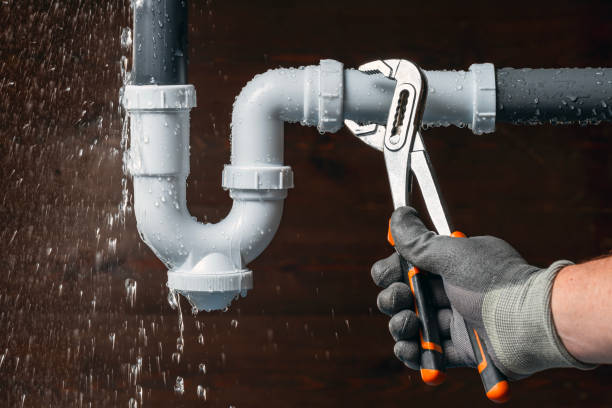 Professional Drain Cleaning technician working in Miamitown, OH